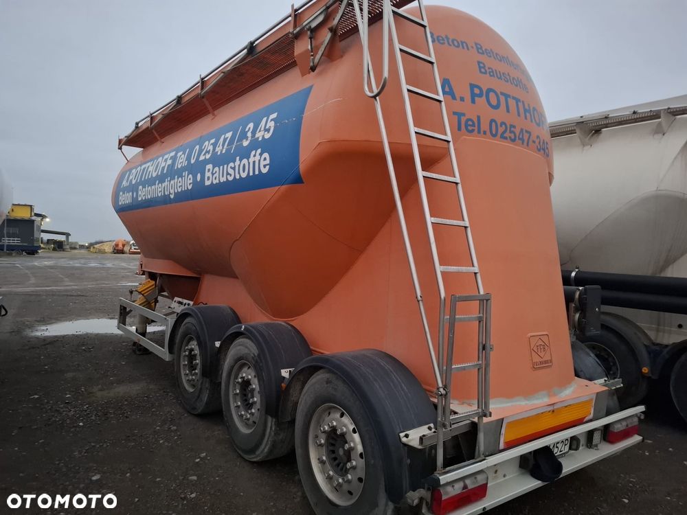 Feldbinder Feldbinder Spitzer 37m3 2008 rok - 2