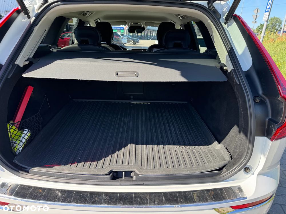 Volvo XC 60 B5 D AWD Inscription - 17