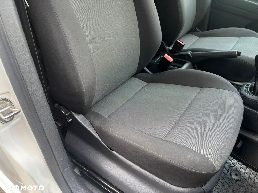 Volkswagen Caddy - 15