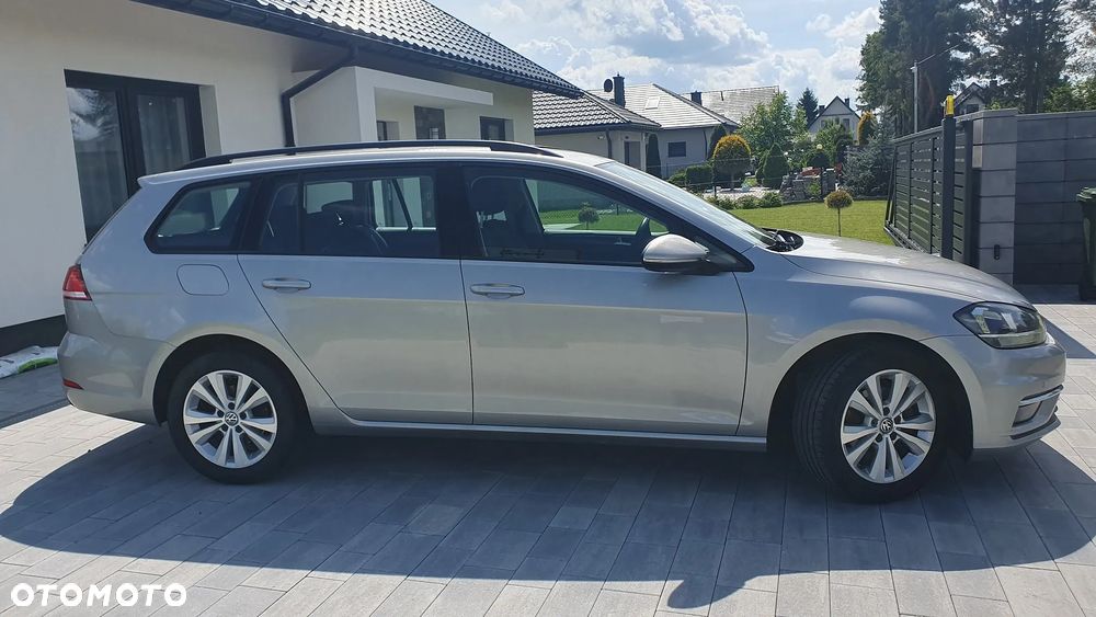 Volkswagen Golf 1.0 TSI BMT Comfortline - 9
