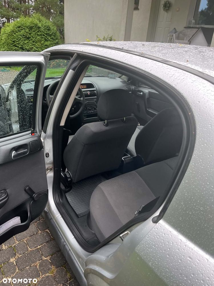 Opel Astra 1.4 Enjoy - 15