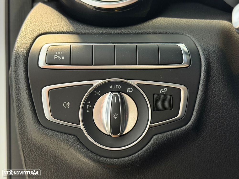 Mercedes-Benz GLC 220 d 4Matic 9G-TRONIC AMG Line - 15