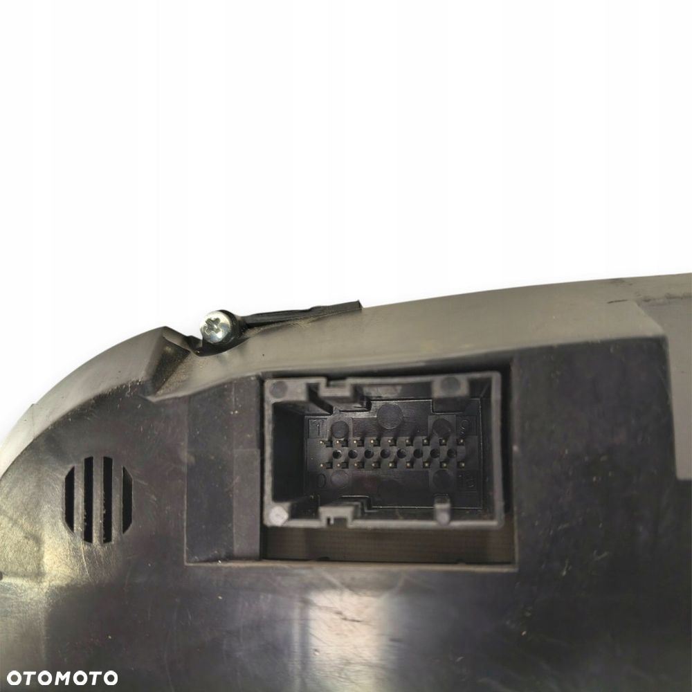 LICZNIK ZEGARY 46833368 Fiat Punto II 1.2 8V 16V 1.4 16V Benzyna 133 701km - 11