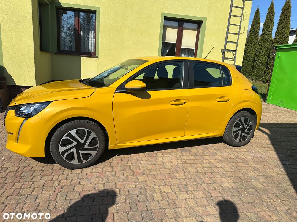 Peugeot 208 1.2 PureTech Allure S&S EAT8 - 8