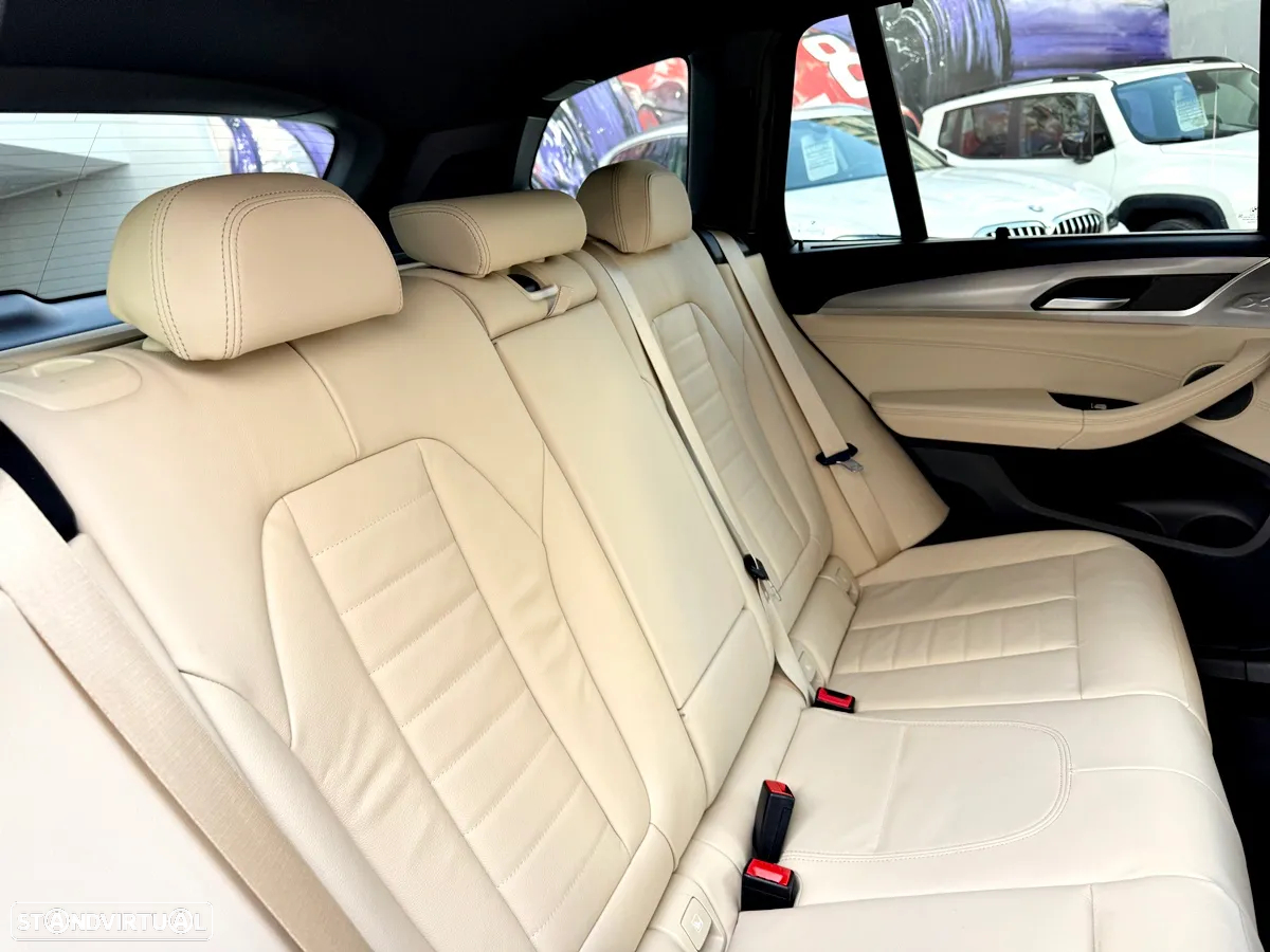 BMW X3 30 e xDrive Pack M - 34