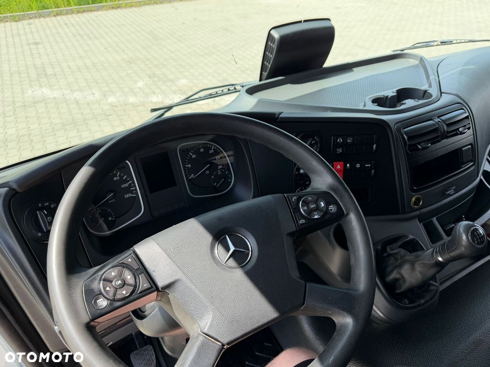 Mercedes-Benz ATEGO 1524 / IZOTERMA / 19 EUROPALET / SYPIALKA / EURO 6 / 7 670 KG ŁADOWNOŚCI / 2019 - 21