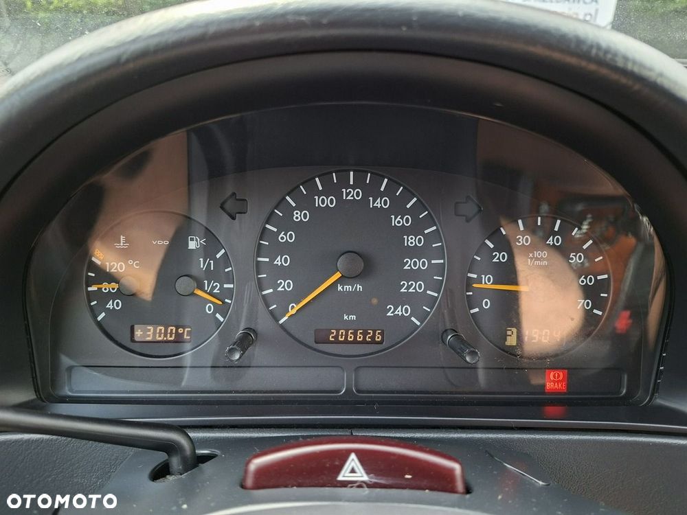 Mercedes-Benz ML 320 - 16