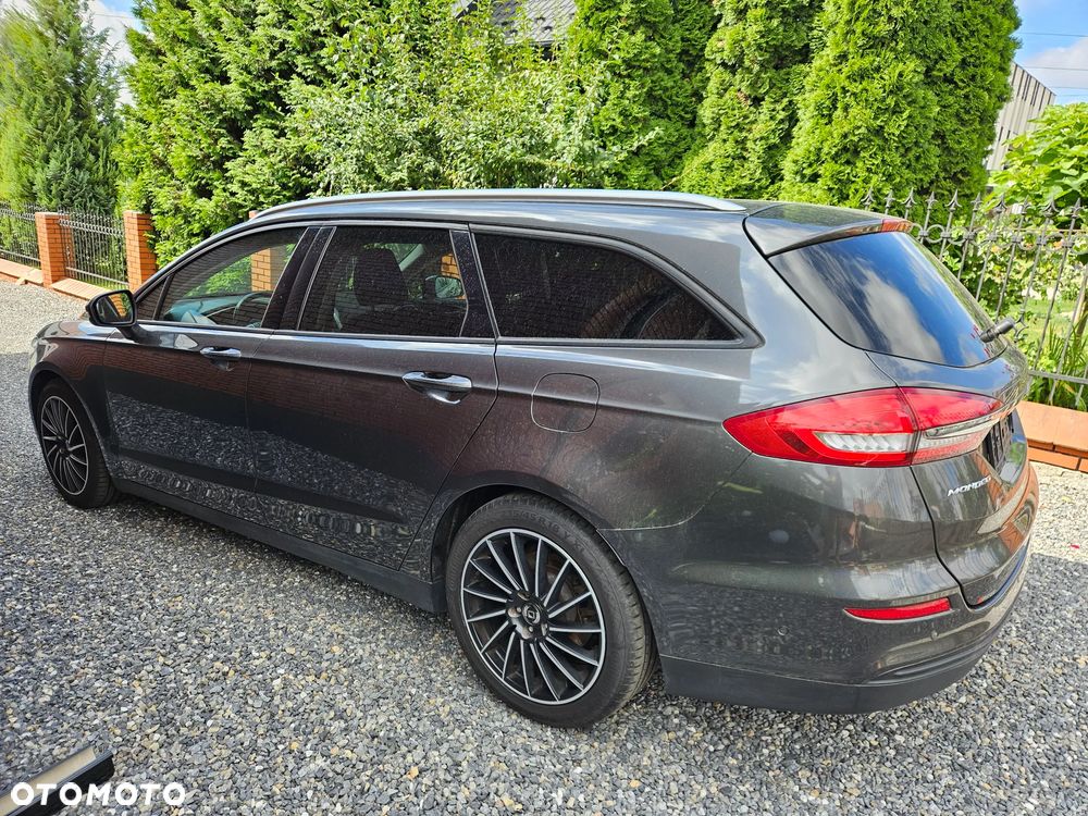 Ford Mondeo - 20