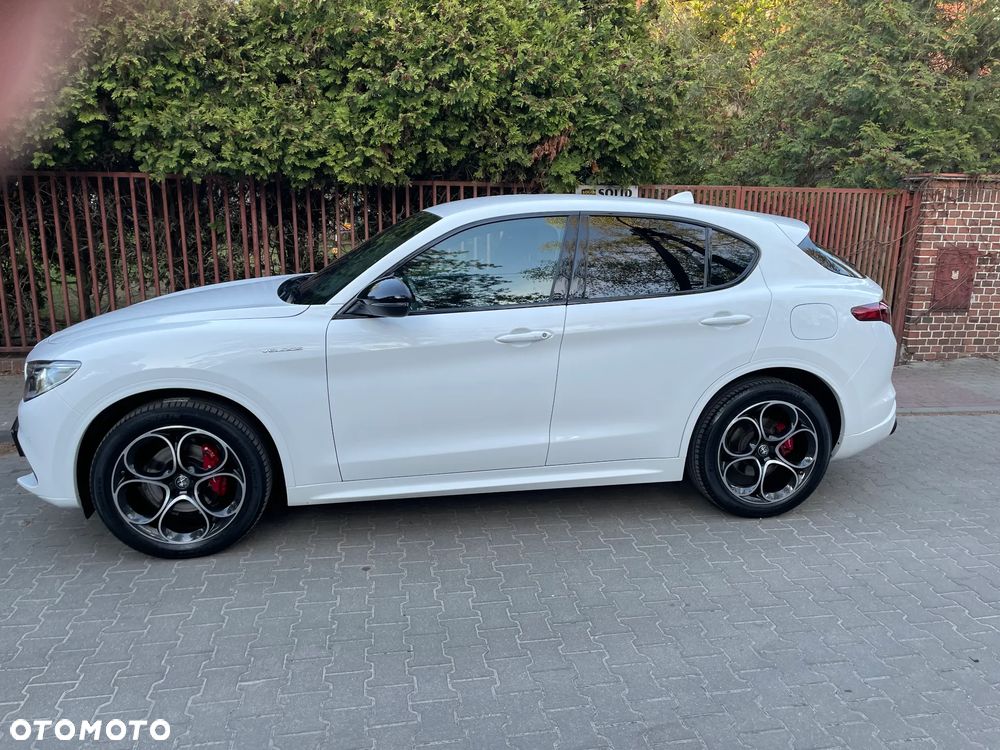 Alfa Romeo Stelvio 2.0 Turbo Veloce Q4 - 1