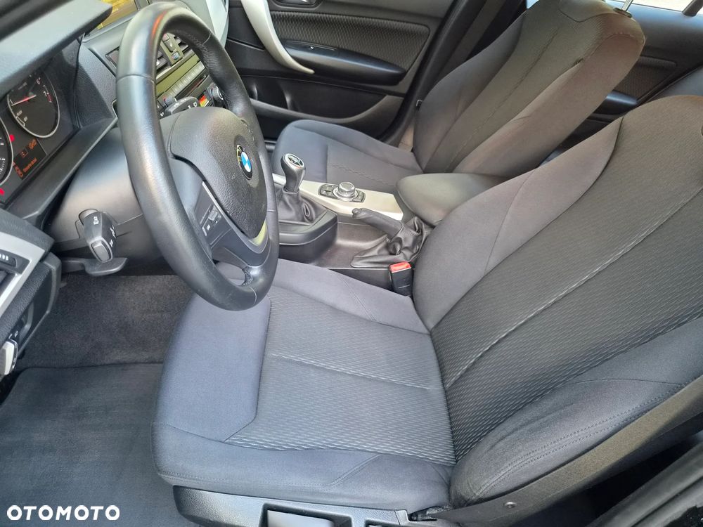 BMW Seria 1 116i Sport Line - 11