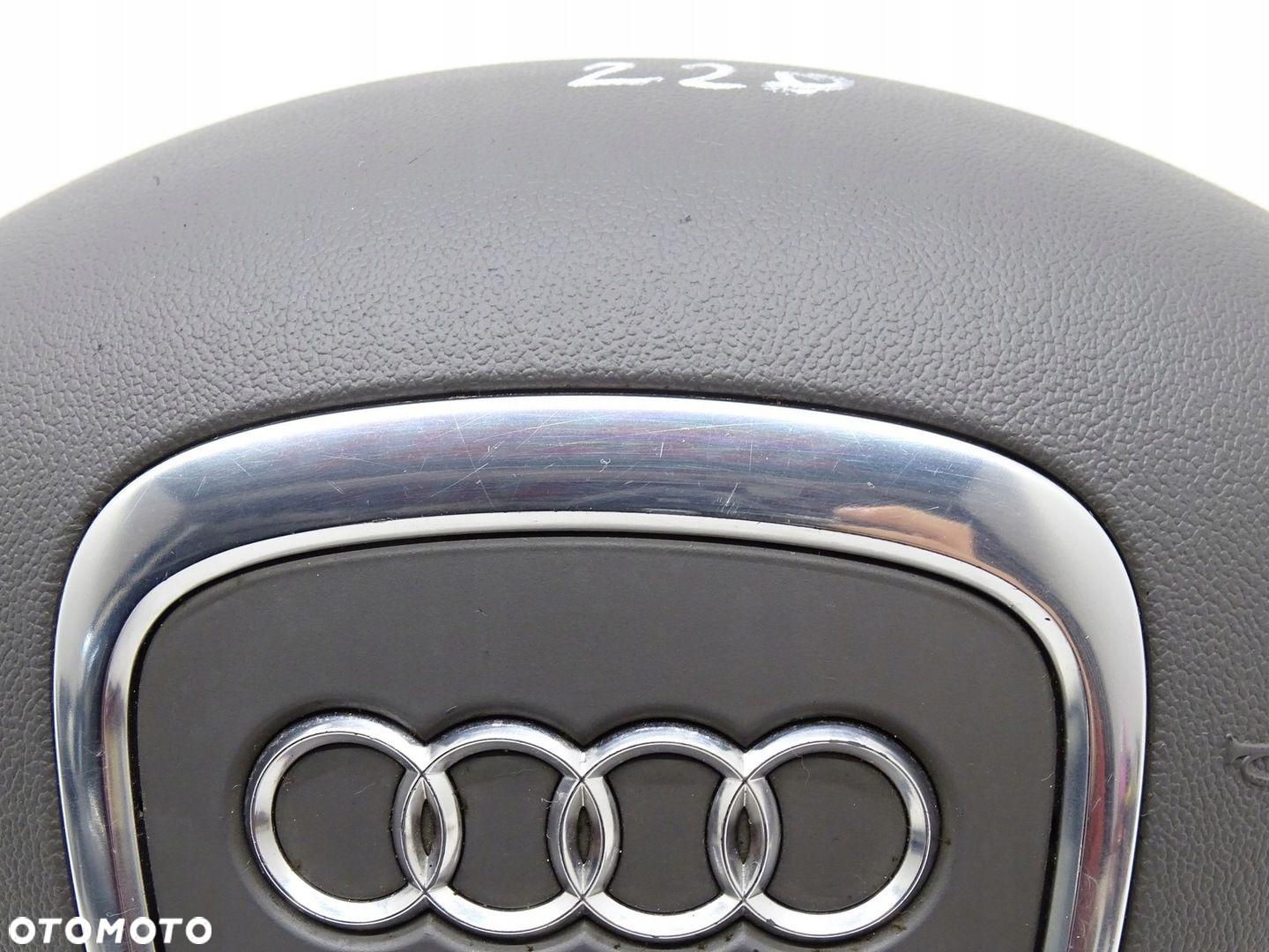 PODUSZKA AIRBAG KIEROWCY AUDI A6 C6 4F0880201BM - 4