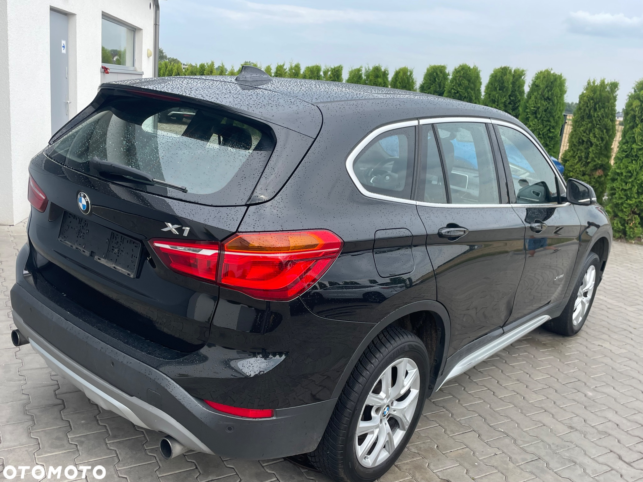 BMW X1 xDrive20i Advantage - 2
