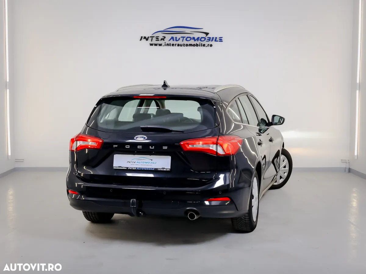 Ford Focus 1.5 EcoBlue Start-Stopp-System COOL&CONNECT - 12