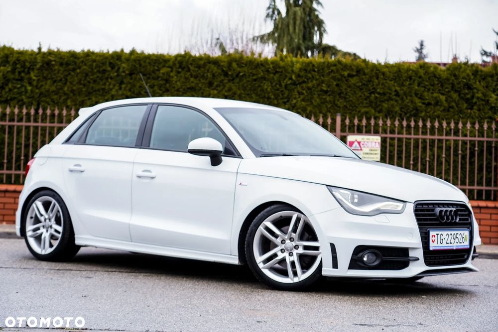 Audi A1 Sportback 1.4 TFSI S tronic S line Sportpaket - 18