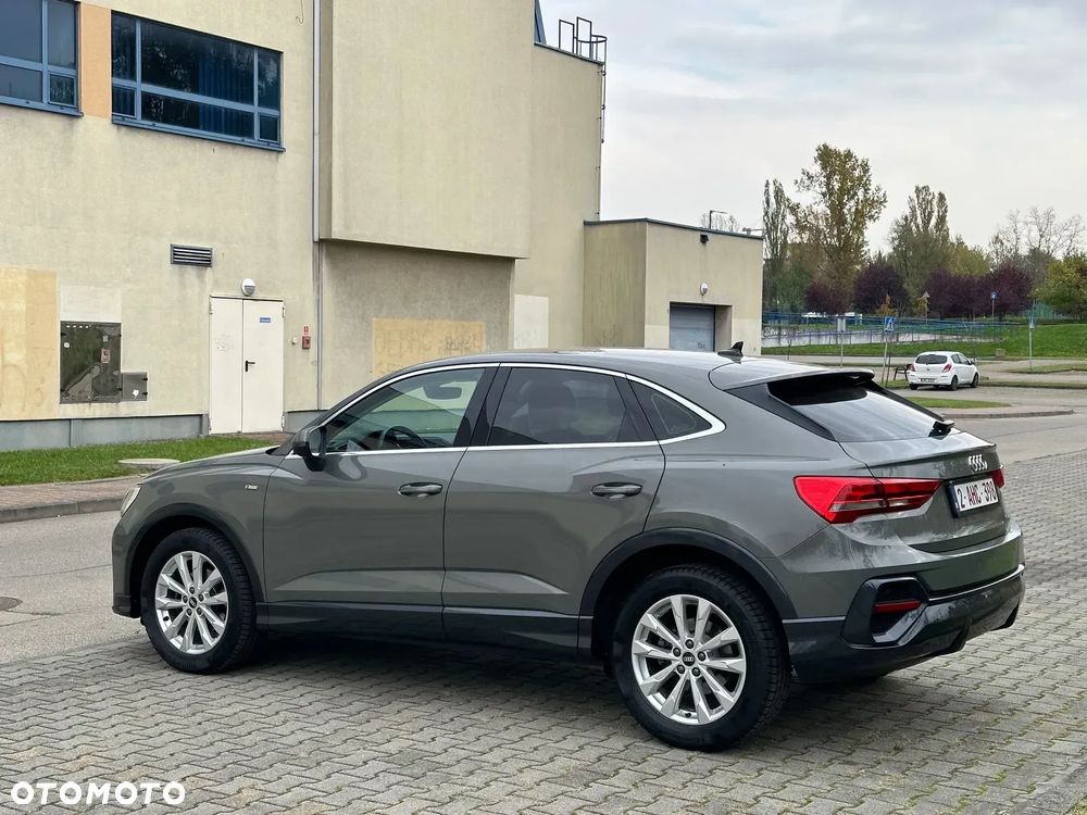 Audi Q3 Sportback 35 TDI S tronic - 8