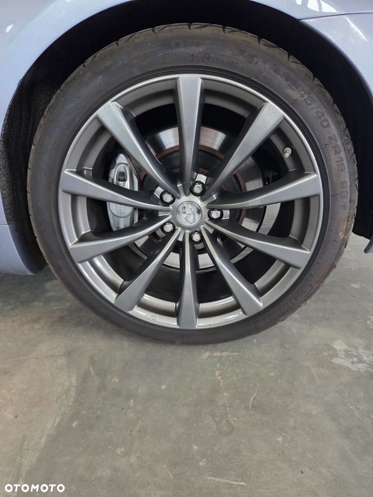 Infiniti G G37 - 15