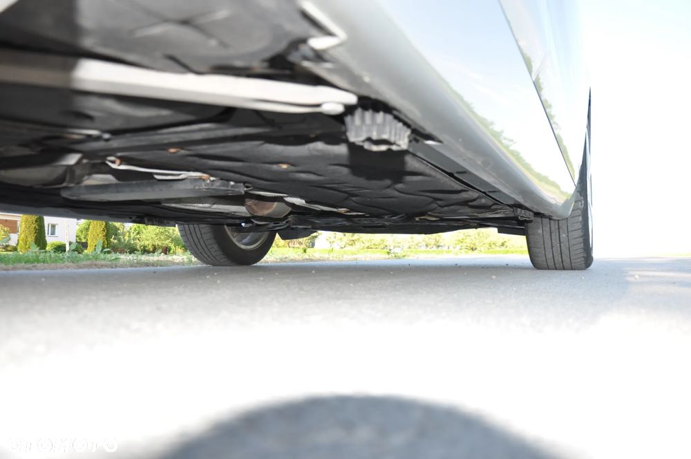 BMW Seria 2 218d Advantage - 27