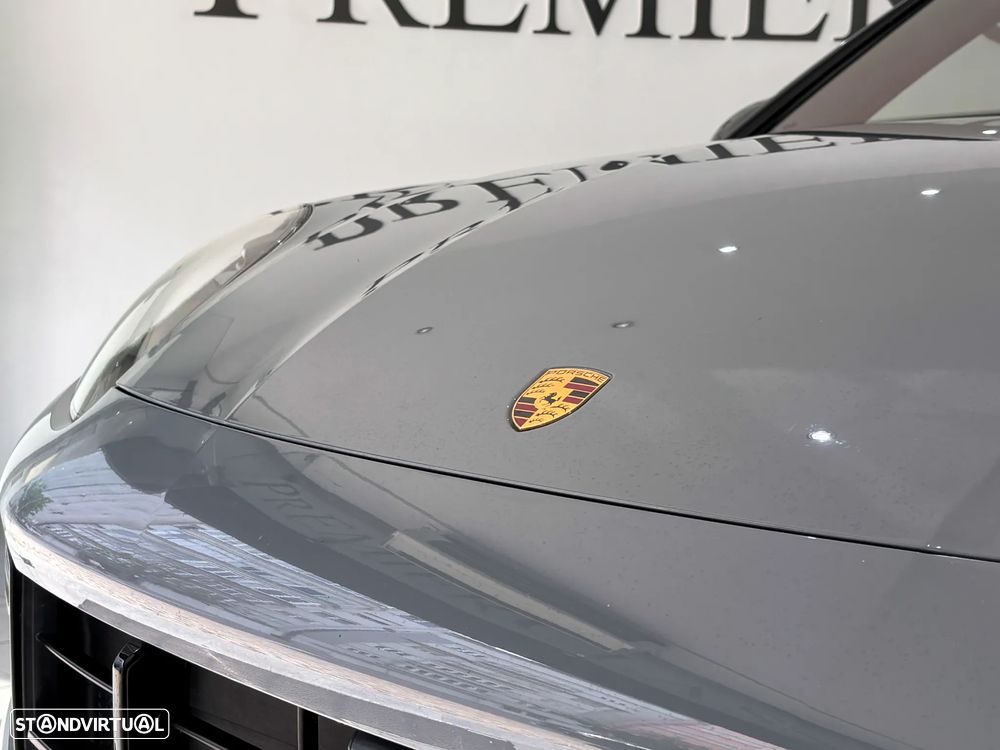 Porsche Cayenne Coupé Turbo GT Tiptronic S - 33