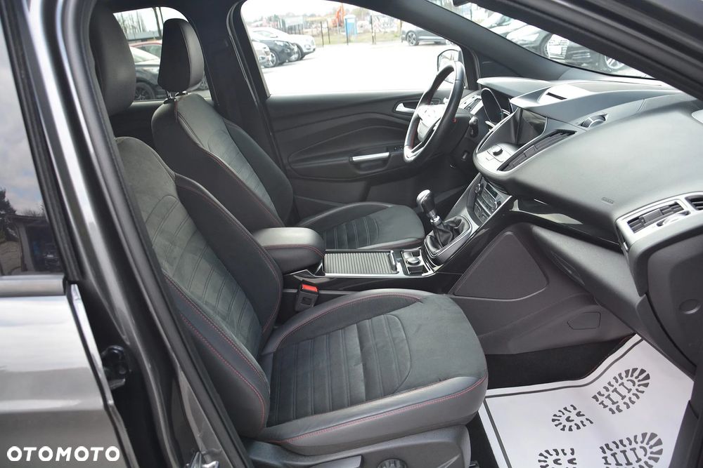 Ford Kuga 1.5 EcoBoost FWD ST-Line ASS GPF - 14