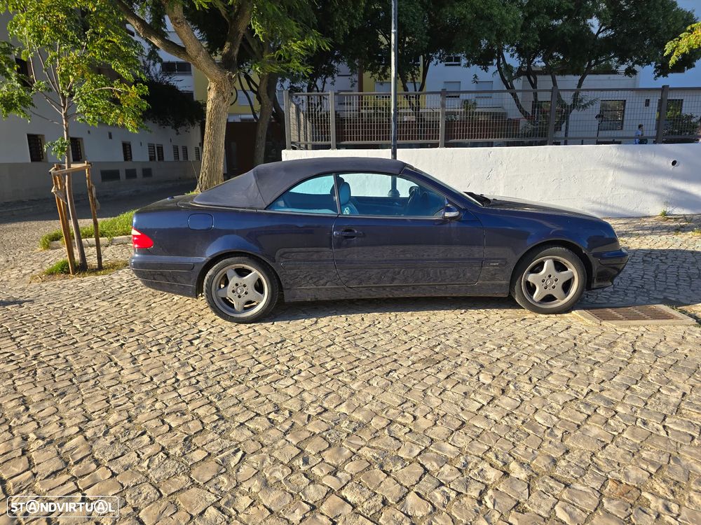 Mercedes-Benz CLK 200 Avantgarde - 1