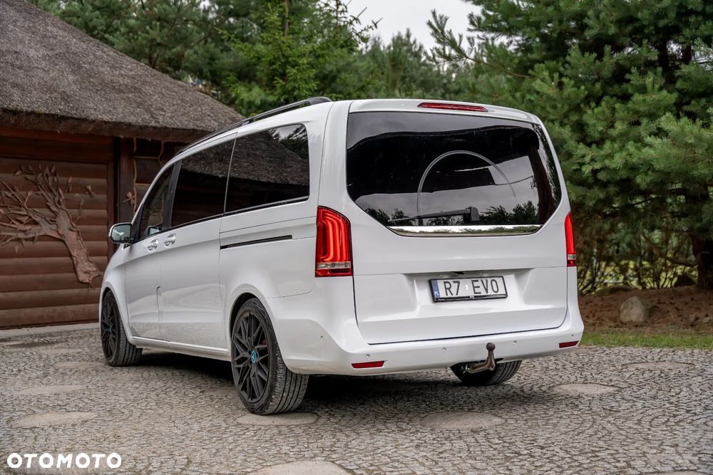 Mercedes-Benz Klasa V 250 d 4-Matic 7G-Tronic - 12