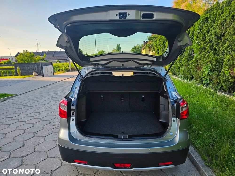 Suzuki SX4 S-Cross - 14