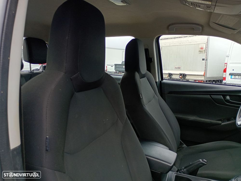 Isuzu D-Max 1.9 Ddi CD 4WD L CM - 19