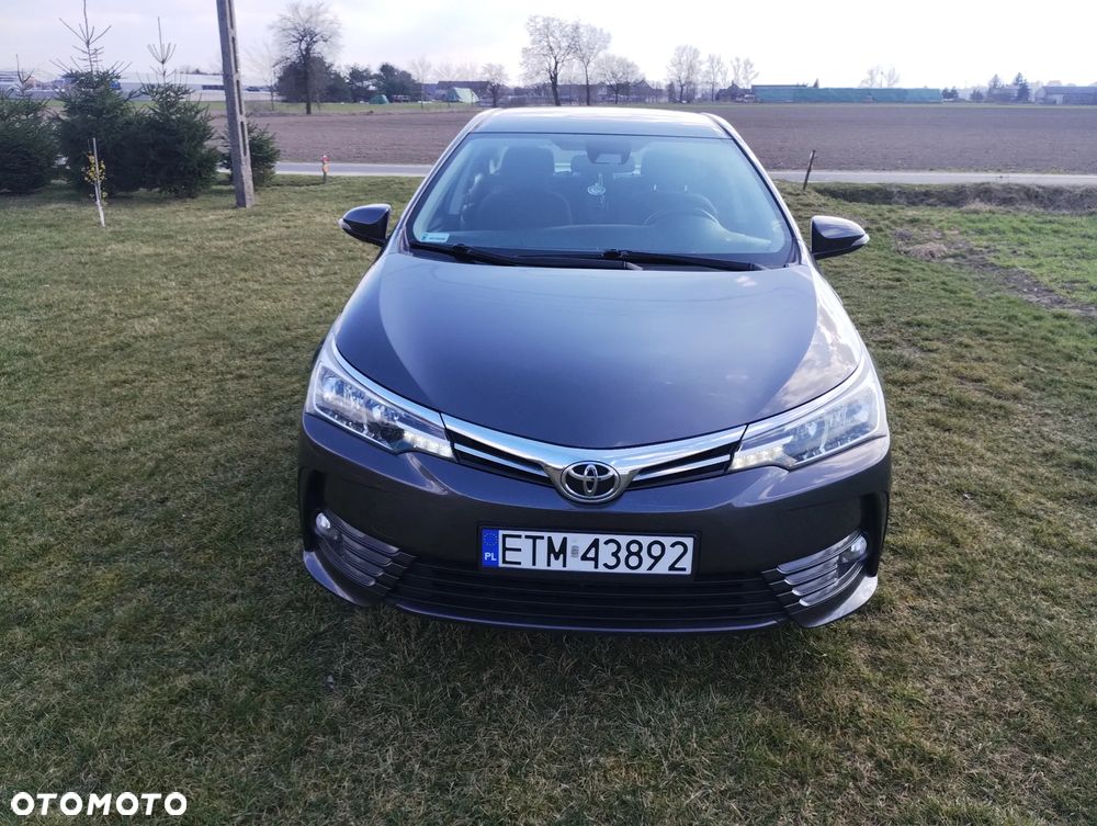 Toyota Corolla 1.6 Comfort - 1