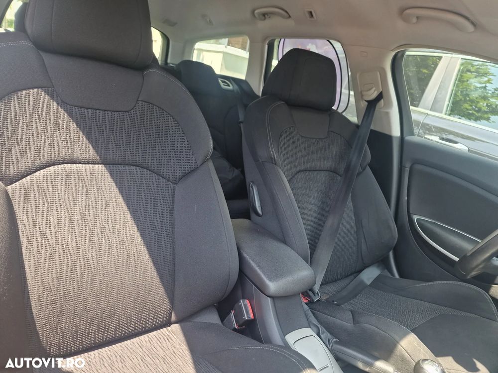 Citroën C5 1.6HDi FAP Susp M Attraction - 7