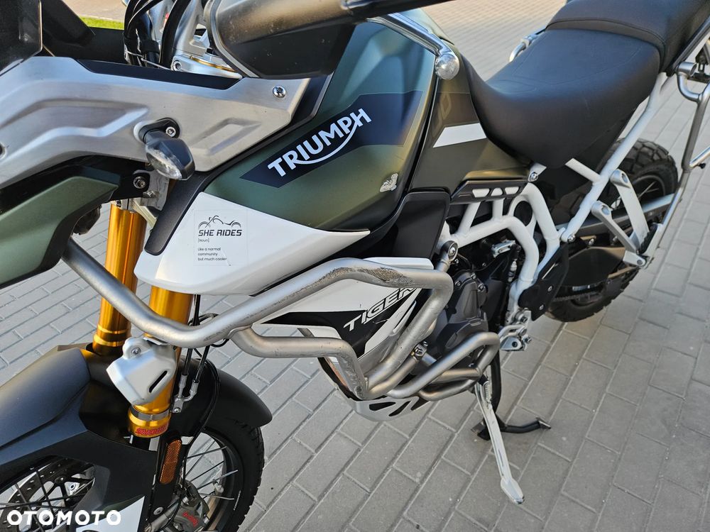 Triumph Tiger - 12