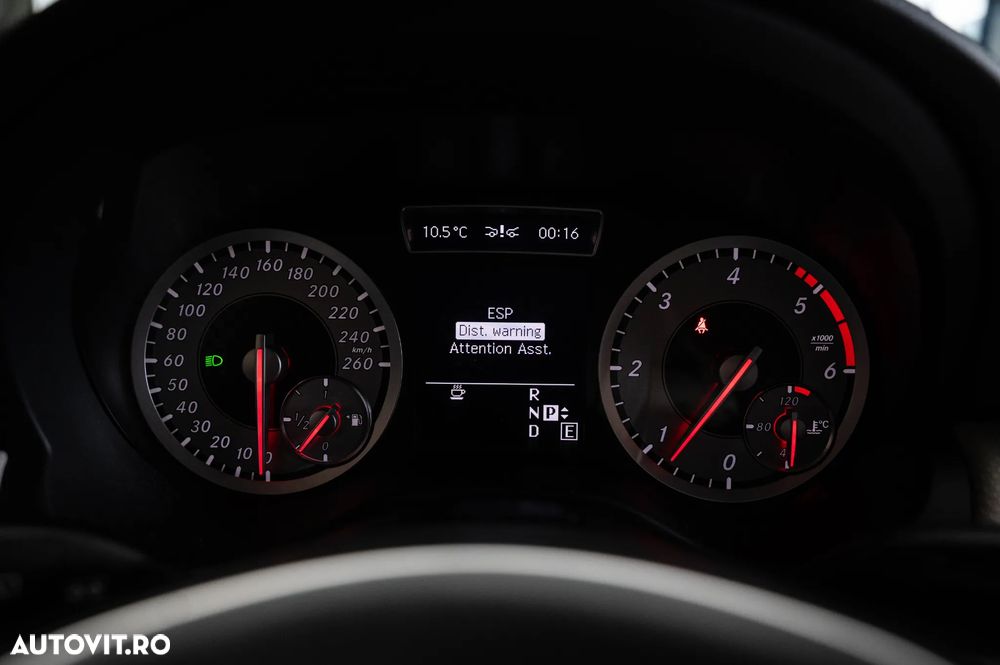 Mercedes-Benz A 180 CDI BlueEfficiency 7G-DCT - 20