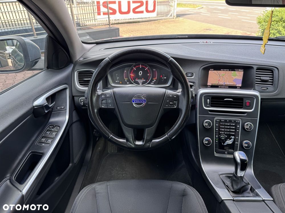 Volvo V60 D2 - 11