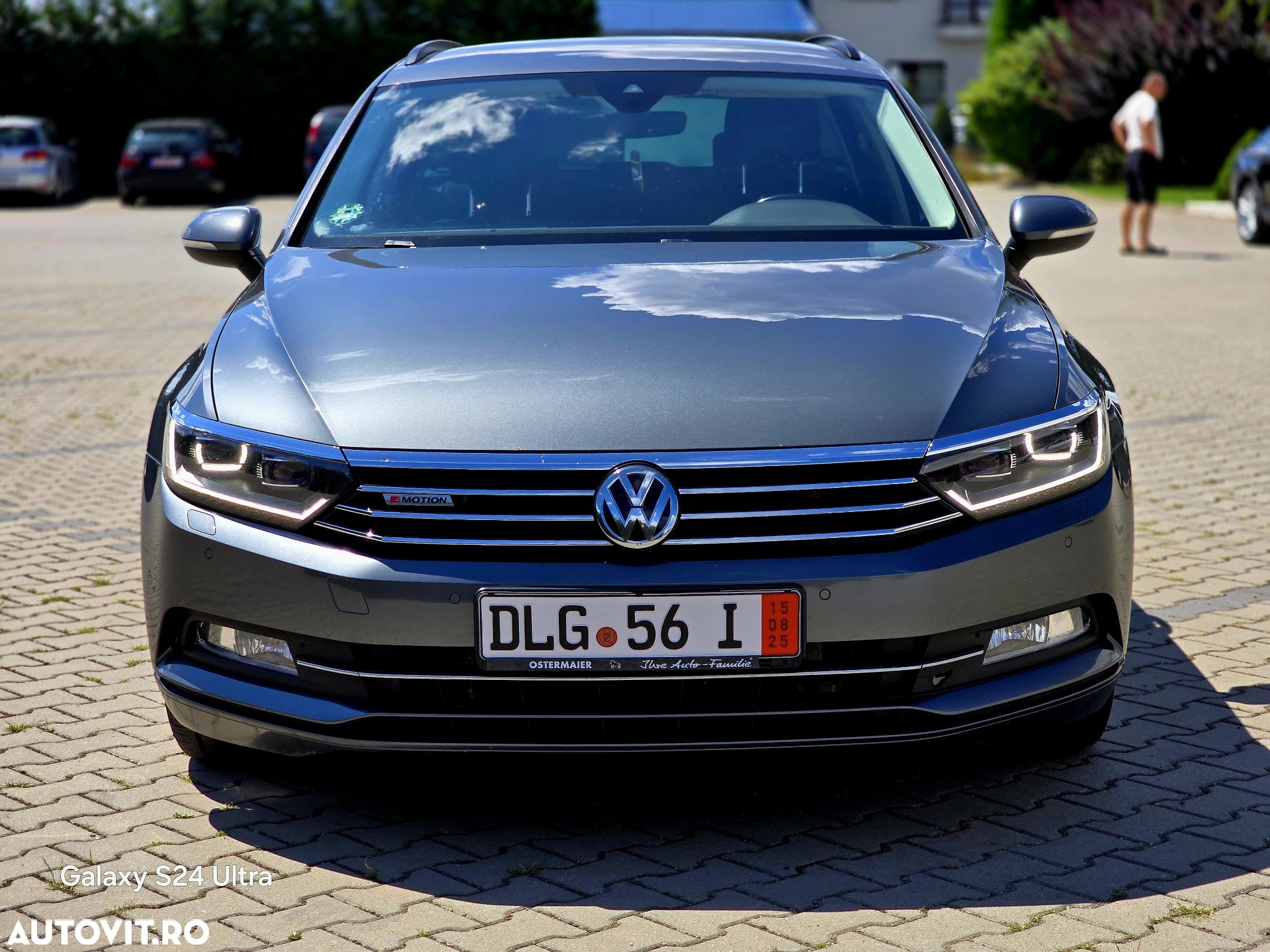 Volkswagen Passat Variant 2.0 TDI DSG 4Motion Highline - 3
