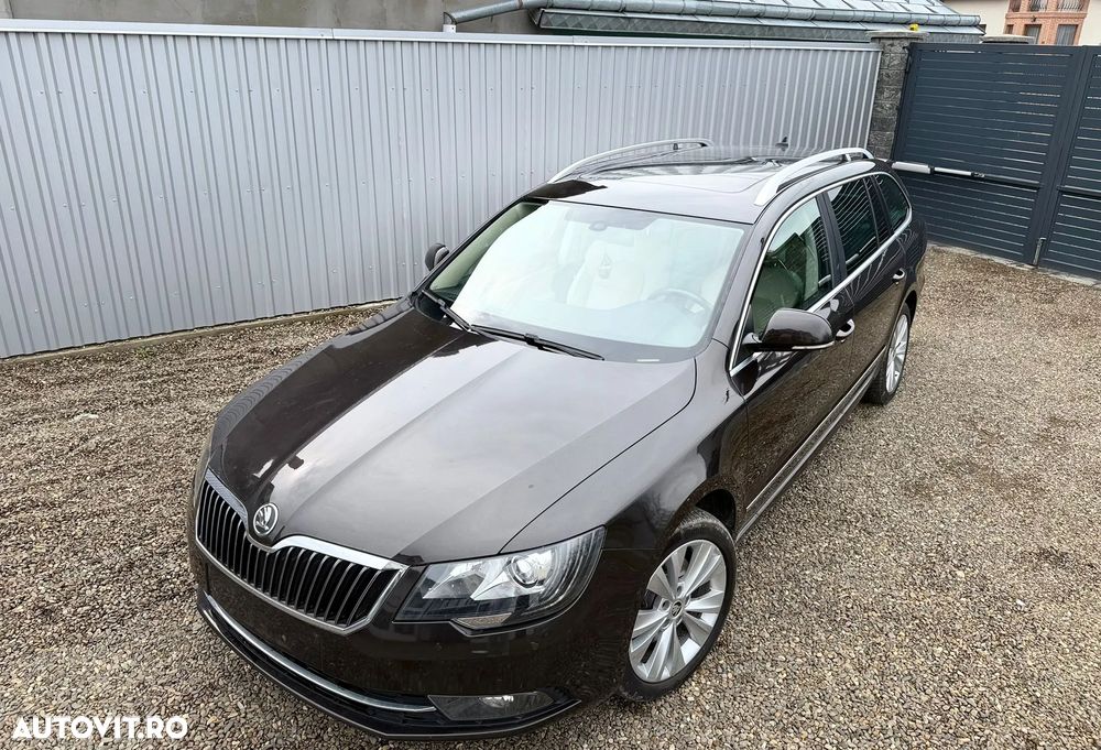 Skoda Superb 2.0 TDI 4X4 Laurin&Klement - 3
