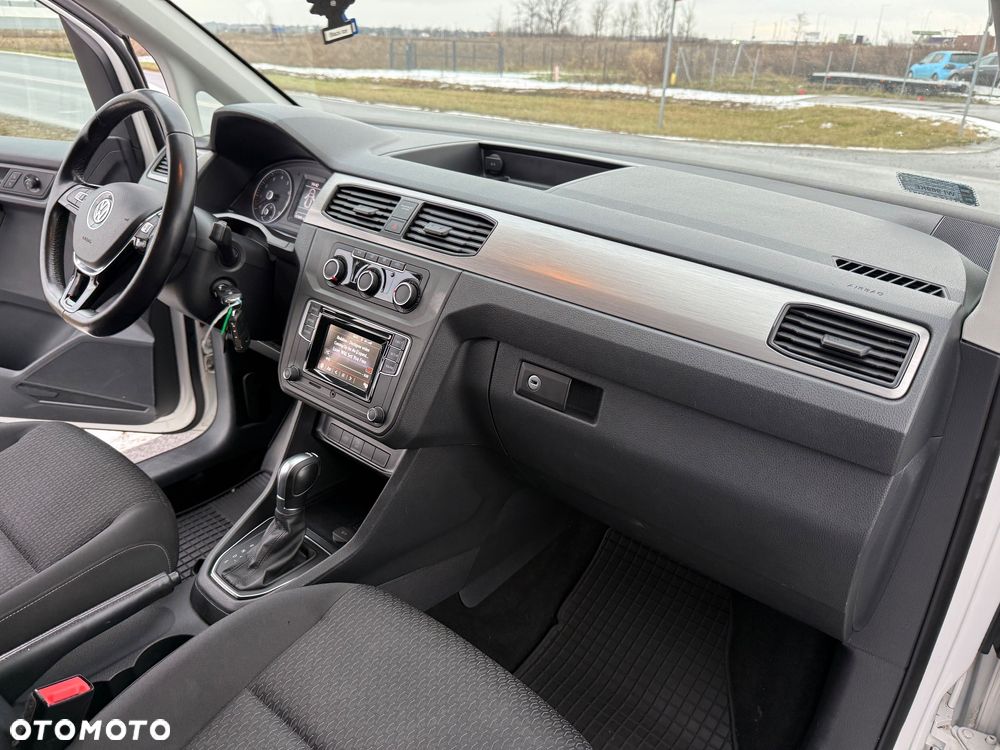 Volkswagen Caddy Maxi 1.4 TSI Comfortline DSG - 10