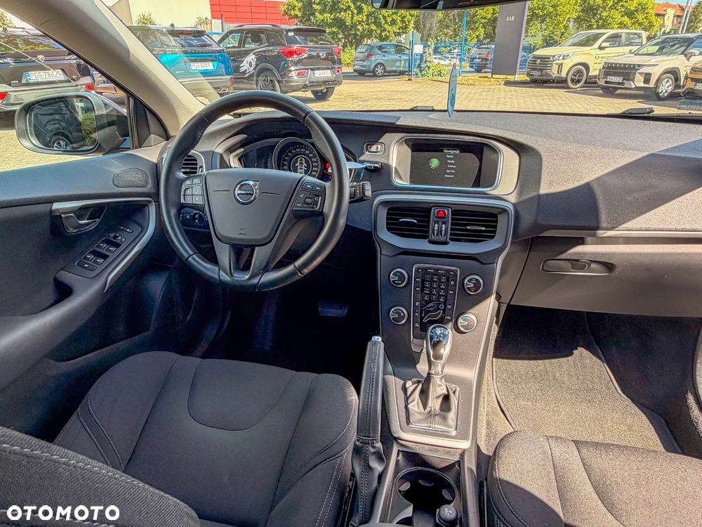 Volvo V40 D2 Geartronic - 22