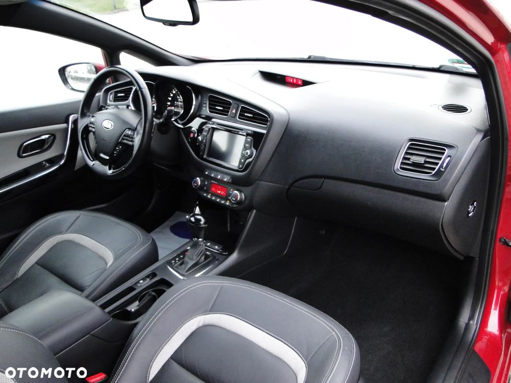 Kia ProCeed 1.6 GDI DCT Spirit - 19