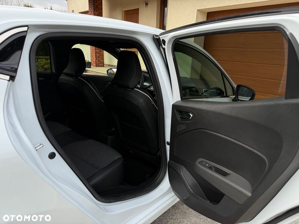 Renault Clio TCe 90 TECHNO - 18