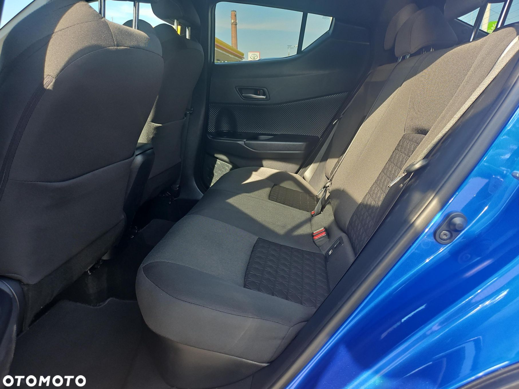 Toyota C-HR 1.8 Hybrid Style - 13