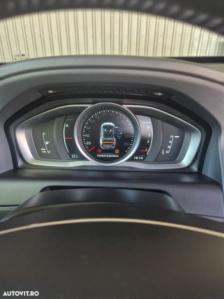Volvo XC 60 D5AWD Summum - 32