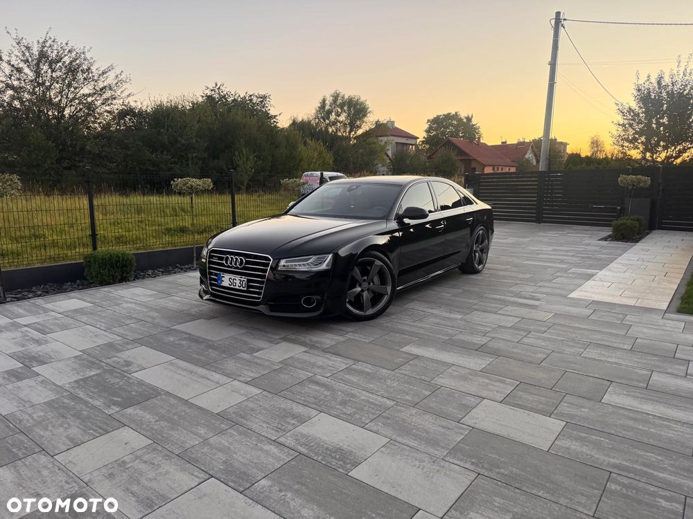 Audi A8 2016 photo 5