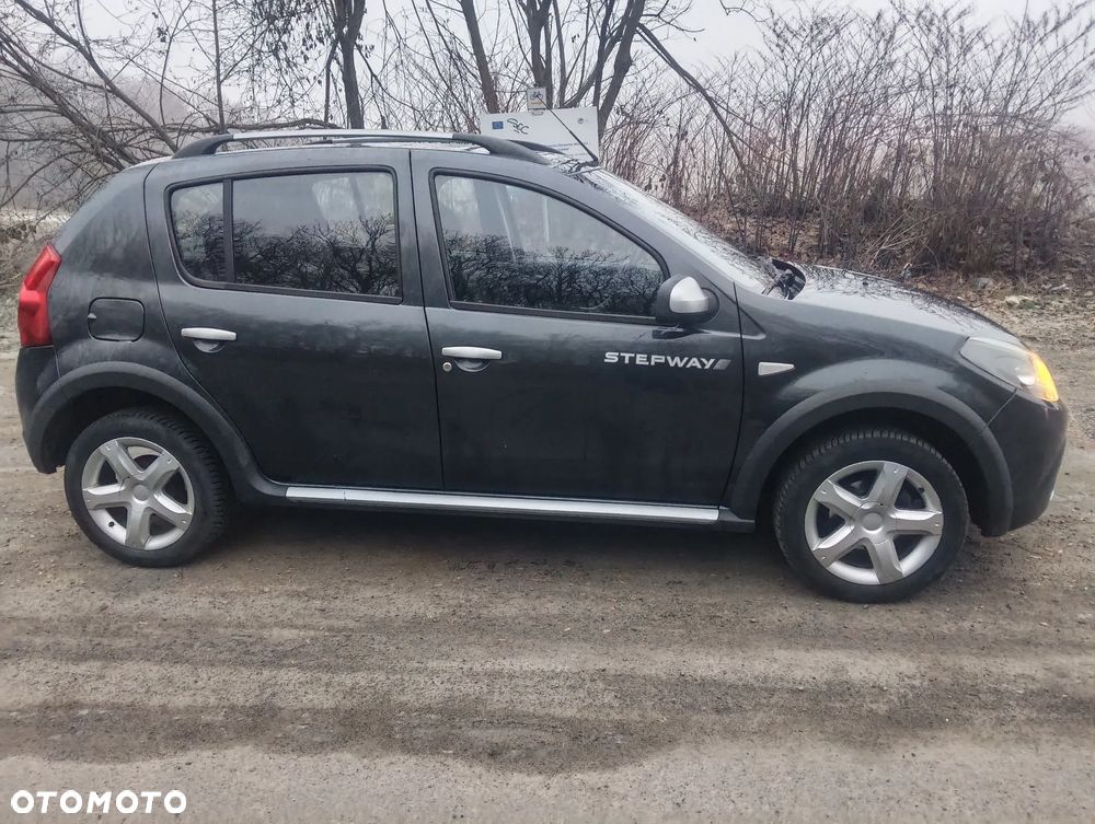 Dacia Sandero Stepway2 1.6 - 7