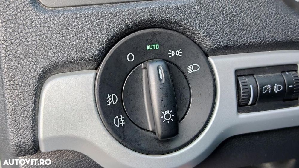 Skoda Octavia 2.0 TDI DPF 4x4 DSG Ambition - 19