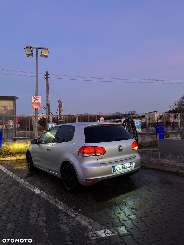 Volkswagen Golf 1.6 Comfortline - 9