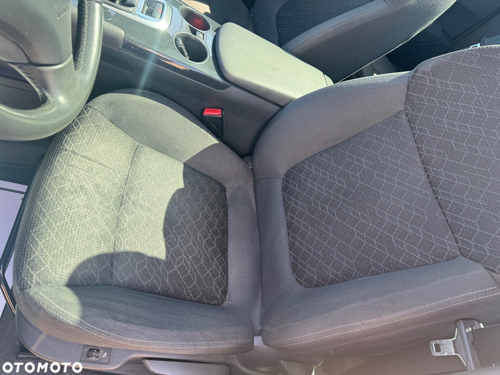 Peugeot 3008 HDi 115 Business-Line - 11