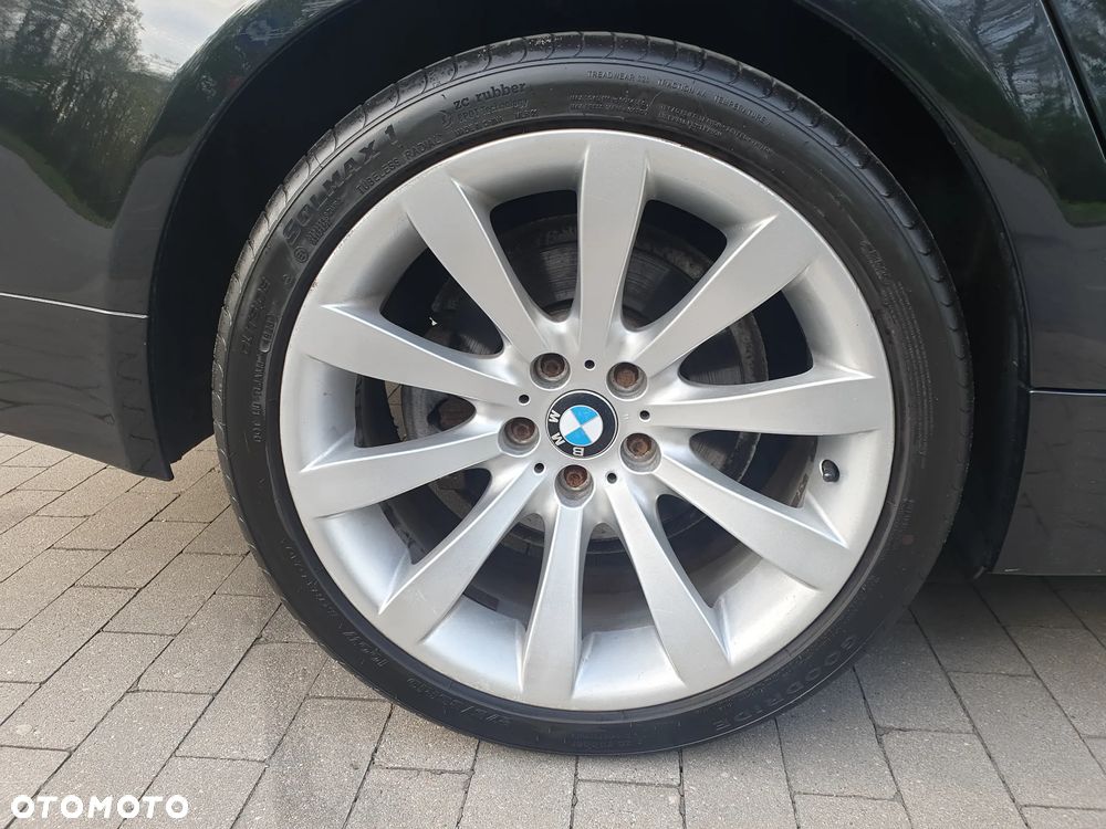BMW Seria 5 - 35