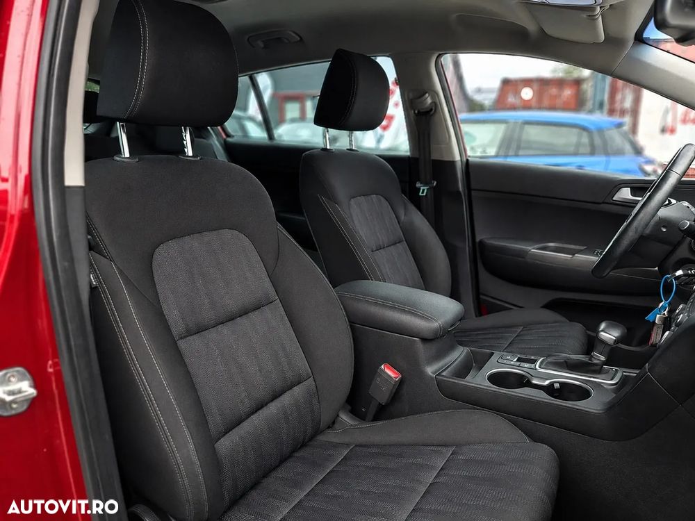 Kia Sportage 1.6 T-GDI 7DCT 4x2 Style - 13