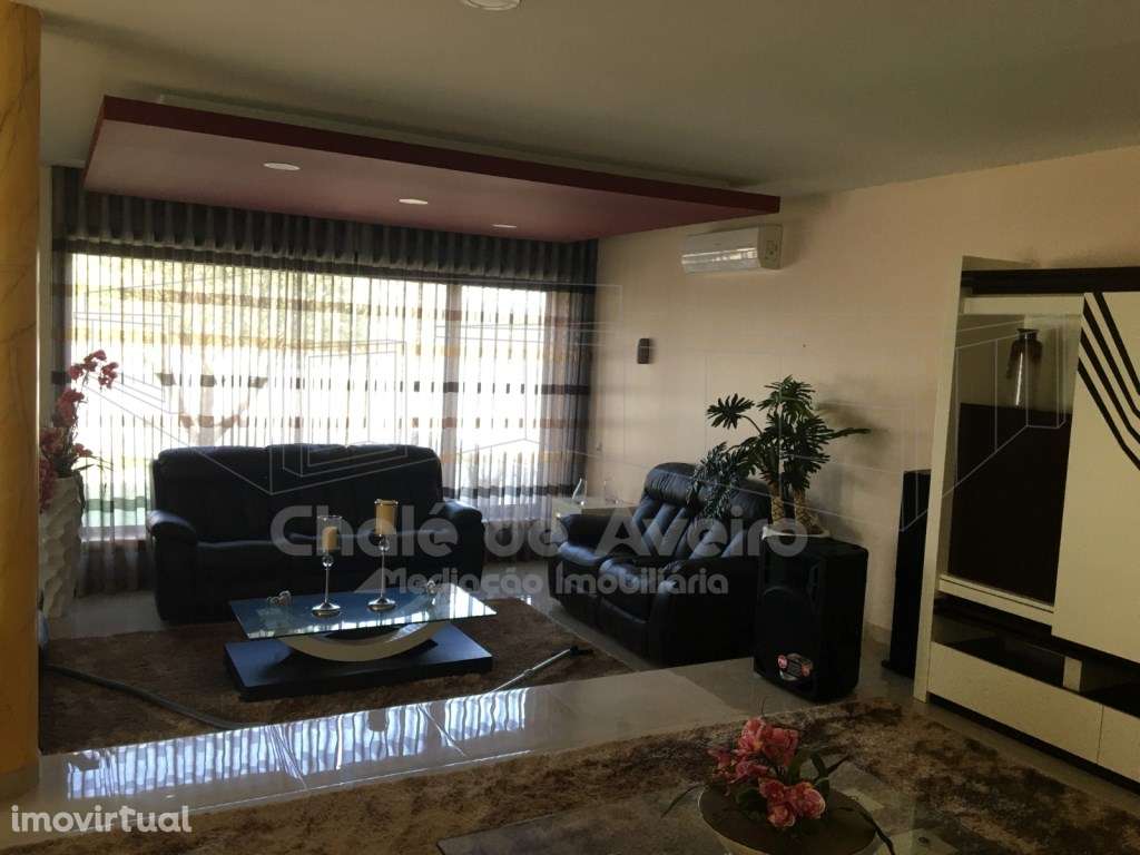 Moradia T4 com garagem em São Jacinto-Aveiro - Grande imagem: 2/26