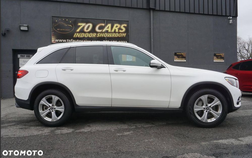 Mercedes-Benz GLC - 6