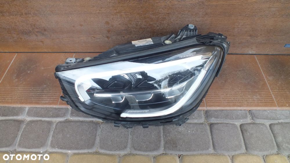 Lampa przednia lewa Mercedes W253 GLC Lift - 1